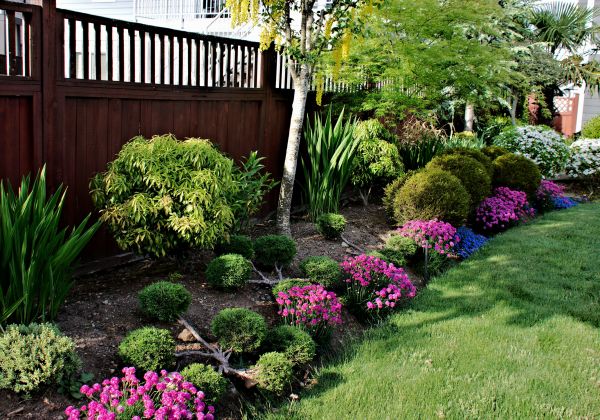 Garden Bed Mulching